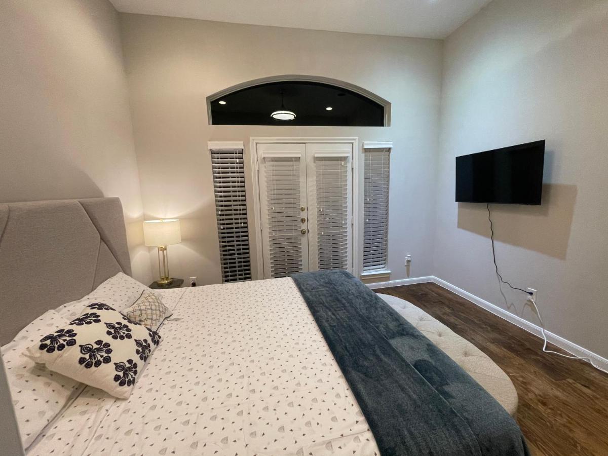 Insperit Home At Galleria With Heated Pool Spa Houston Buitenkant foto